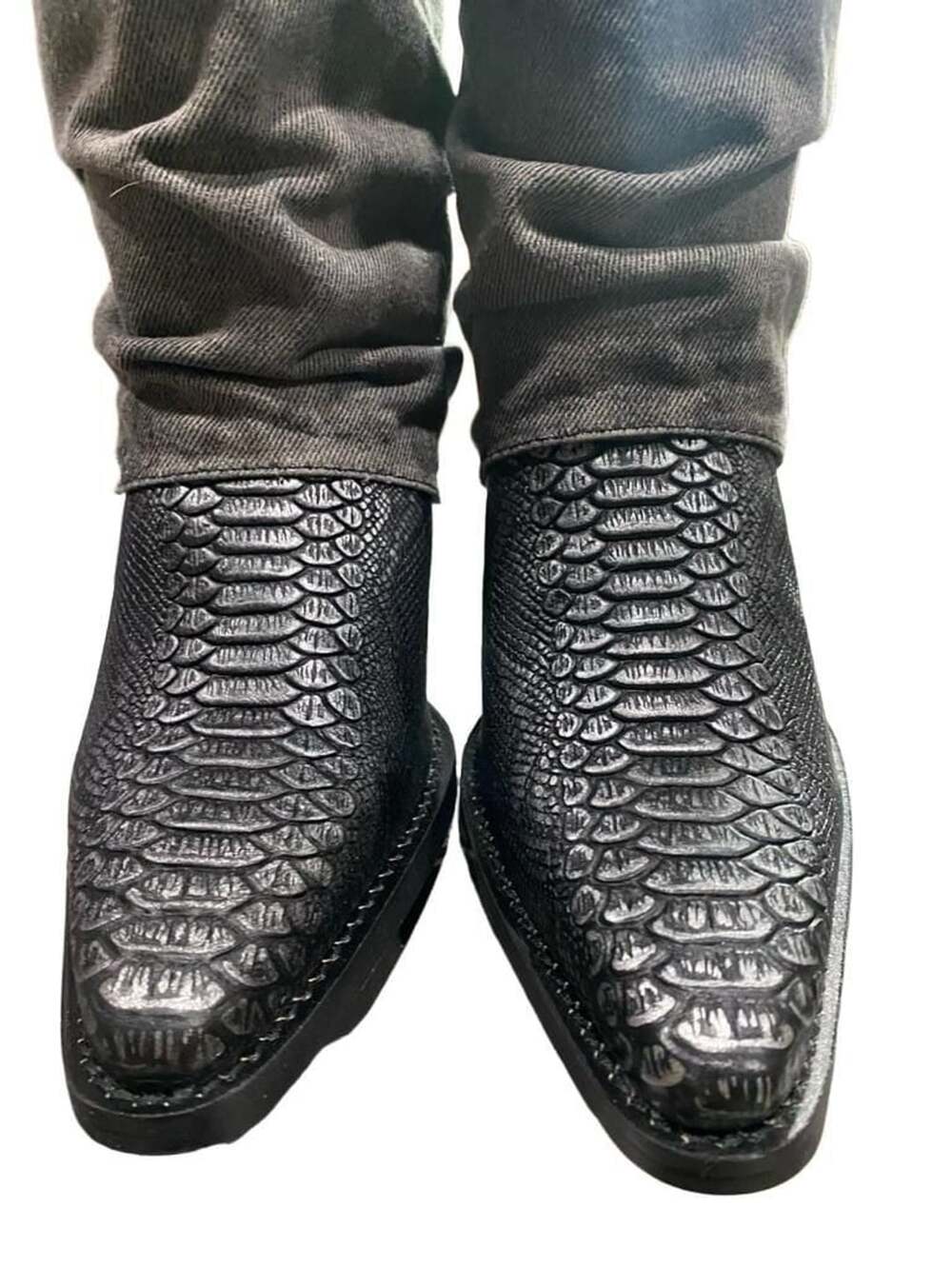 Dingo Denim Dream Leather Bootie Size 7M Black Snake Snip Toe - Picture 7 of 9